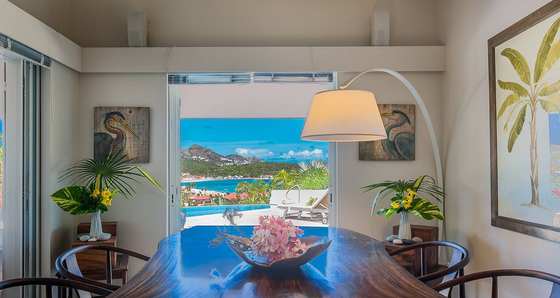 Villa Style and St. Barth Dining Area
